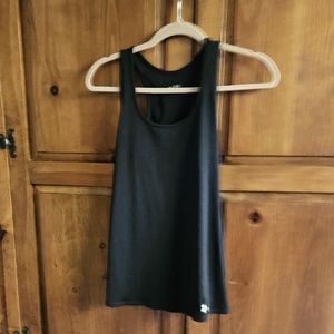 Ribbed under armour tank top size large